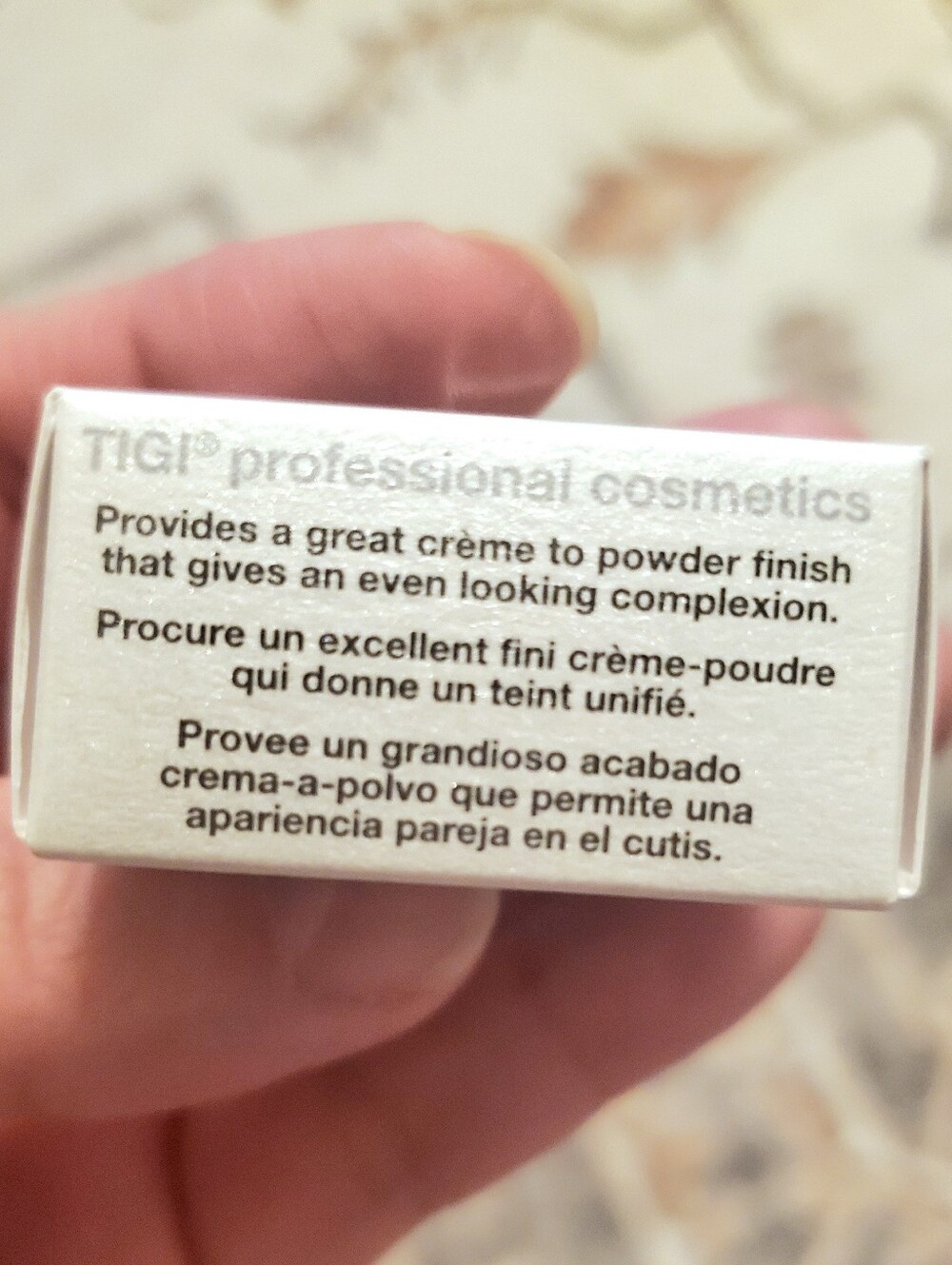 TIGI Cosmetics Creme Concealer - Medium - Picture 6 of 8
